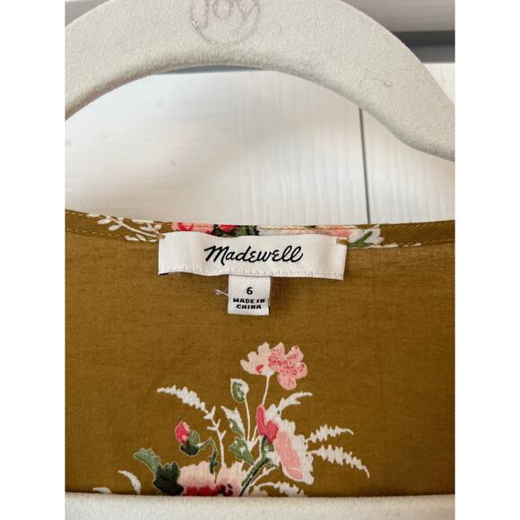 MADEWELL Classic Corsage Peplum V-Neck Ruffle Sleeve Floral Top - Picture 4 of 5